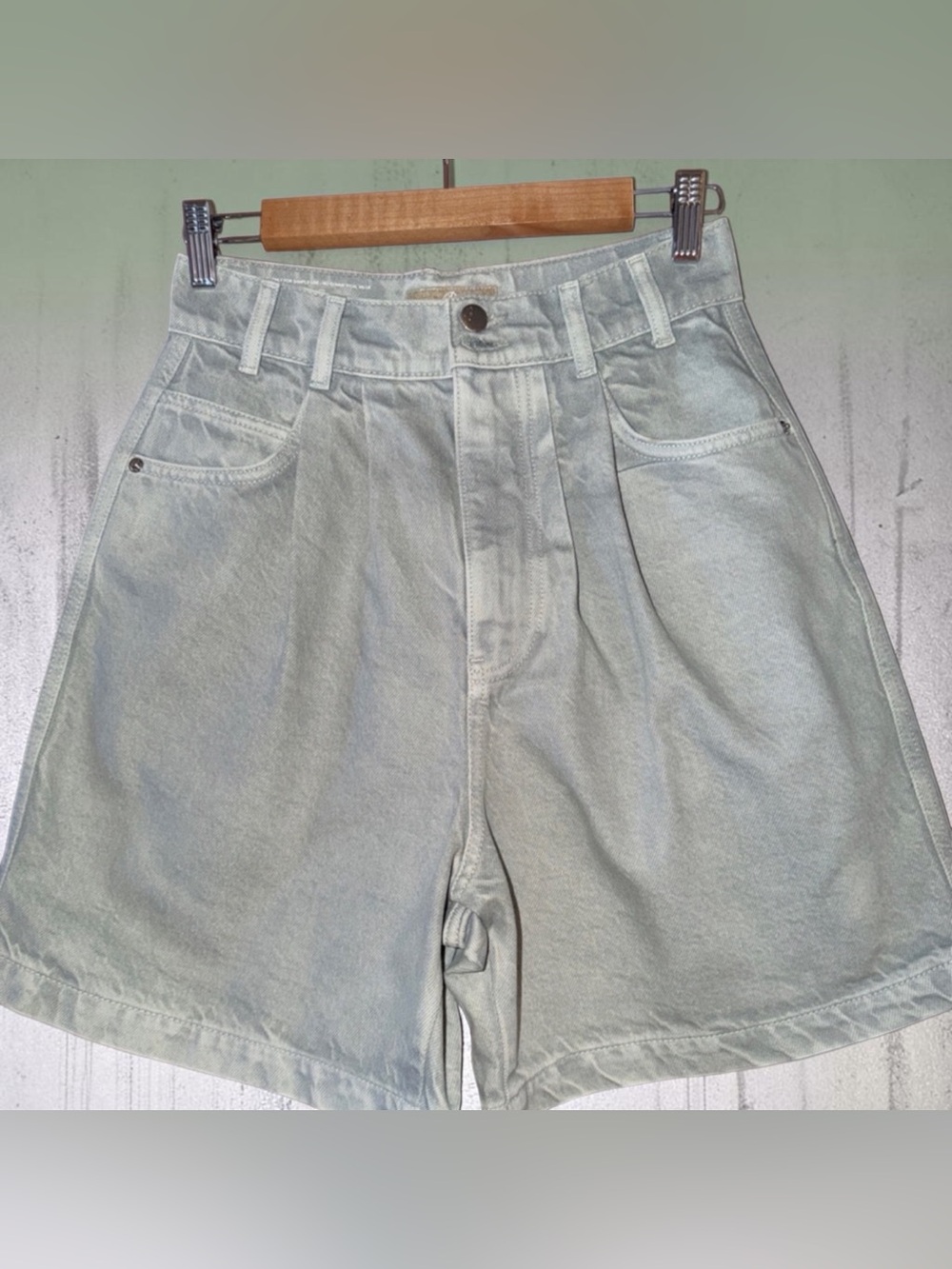 Baykanlar Vintage High Rise Pleated Denim Shorts Light Wash Size 28